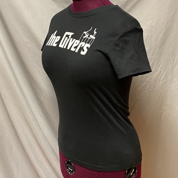the Givers graphic t-shirt - Picture 2 of 5